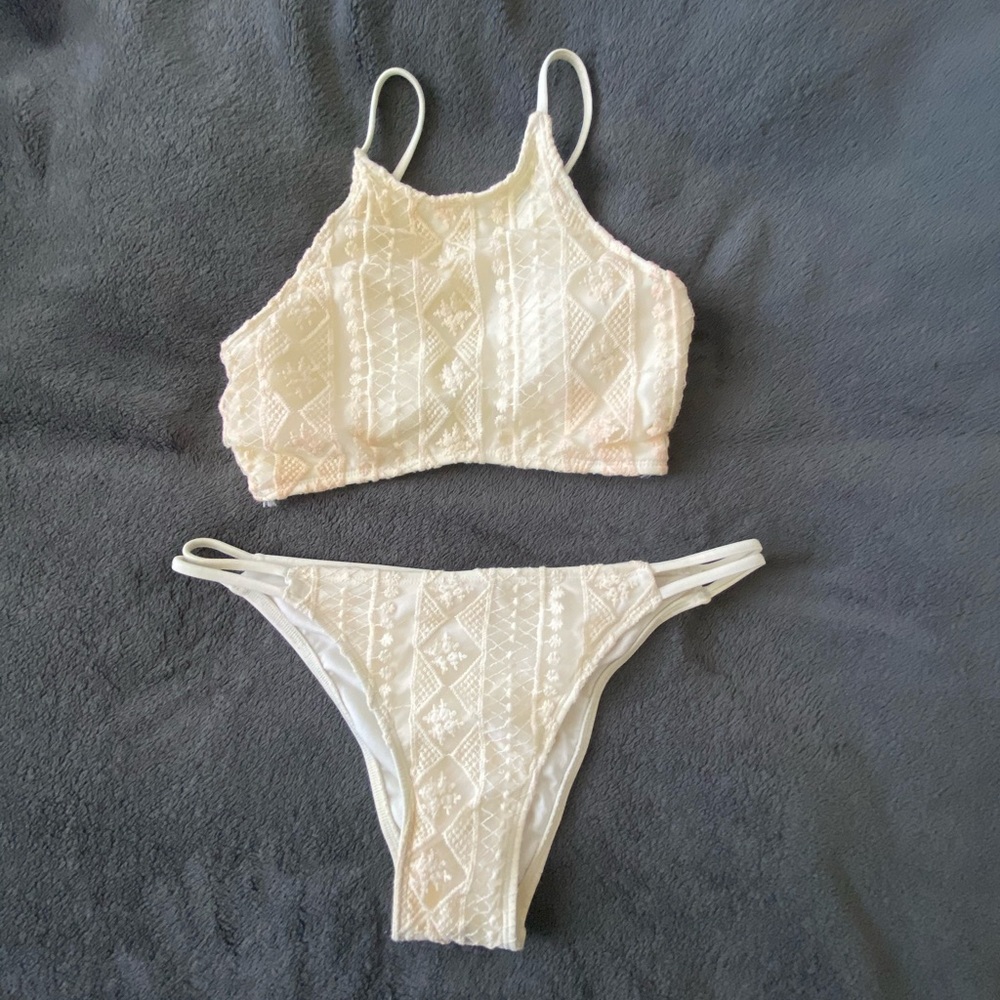 White Lace High-Neck Bikini